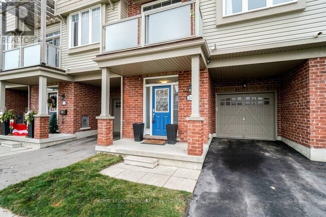 24 Larson Peak Rd in Caledon, ON - Building Photo - Building Photo