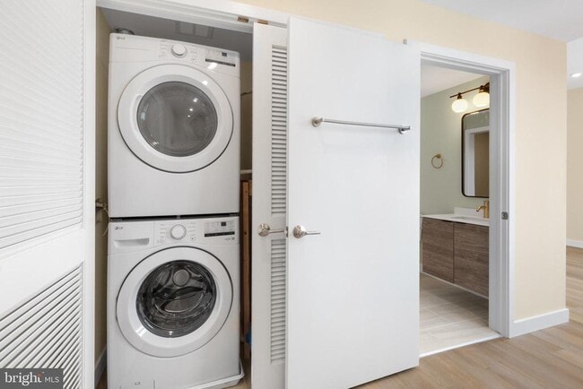 property at 1701 S 4th St