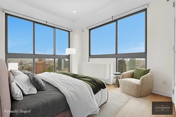 38 Delancey St in New York, NY - Building Photo