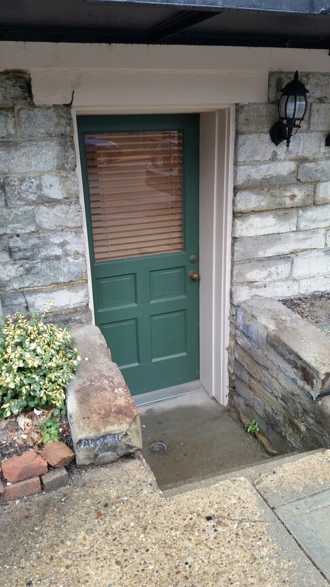 112 E 5th St in Covington, KY - Foto de edificio - Building Photo