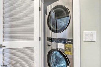 318 Dixon Ave in Paterson, NJ - Building Photo - Building Photo