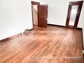 3348 W 100th St in Cleveland, OH - Building Photo - Building Photo