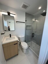 10627 Hatteras St in Los Angeles, CA - Building Photo - Building Photo