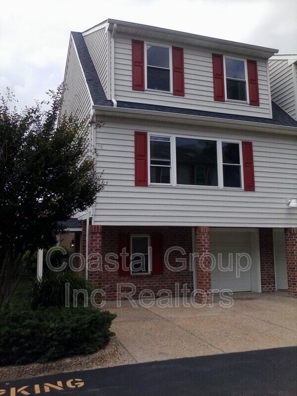 property at 8550 Tidewater Dr