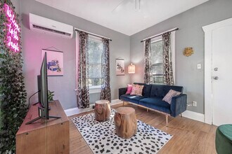 5708 N Suwanee Ave-Unit -ID1271936P in Tampa, FL - Foto de edificio - Building Photo