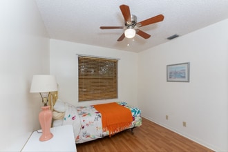 4587 Carambola Cir S in Coconut Creek, FL - Building Photo - Building Photo