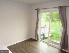 19 Karina Ct in Elkton, MD - Building Photo - Building Photo