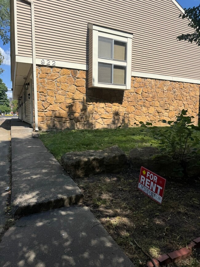 property at 922 Tennessee St