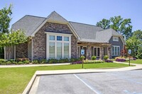 Century Lakeshore Crossings in Birmingham, AL - Foto de edificio - Building Photo