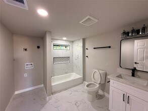 2209 Gano St in Houston, TX - Building Photo - Building Photo