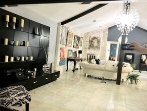 5908 Kiam St in Houston, TX - Building Photo - Building Photo