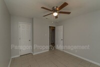 811 Laurens St NW photo'