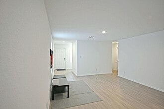 5115 Schaeffer Rdg in Converse, TX - Building Photo - Building Photo