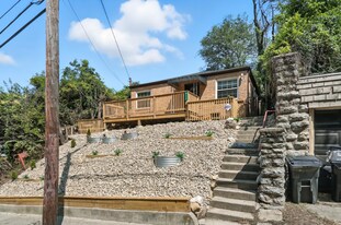 632 Straight St in Cincinnati, OH - Building Photo