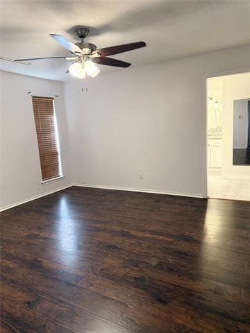 property at 2526 Parkside Dr