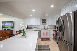 9949 Sego Lily Dr in Sandy, UT - Building Photo - Building Photo