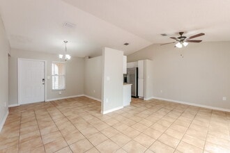 17881 SW 143rd Ct in Miami, FL - Building Photo - Building Photo