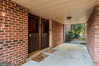 505B Cypress Point Cir in Mount Laurel, NJ - Building Photo - Building Photo