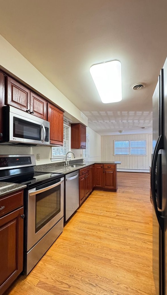 3120 Stoneridge Rd SW in Roanoke, VA - Building Photo - Building Photo