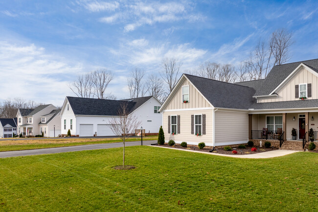 Cypress Glen at The Highlands in Chesterfield, VA - Building Photo - Building Photo