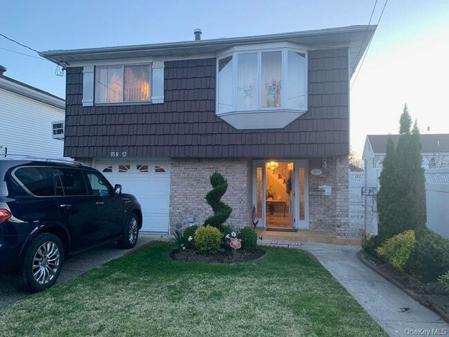 property at 159-12 88th St