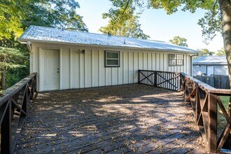 606 Rose Hill Rd in Birmingham, AL - Building Photo - Building Photo