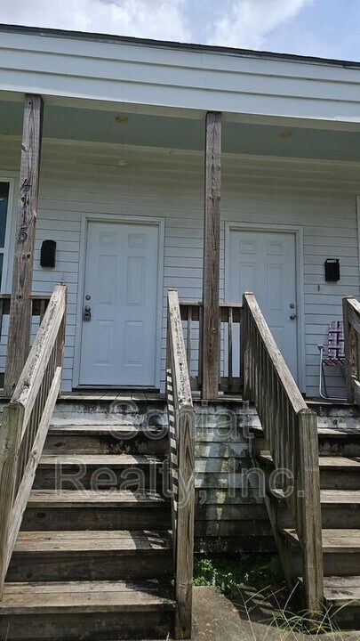 4115 Hollygrove St in New Orleans, LA - Building Photo