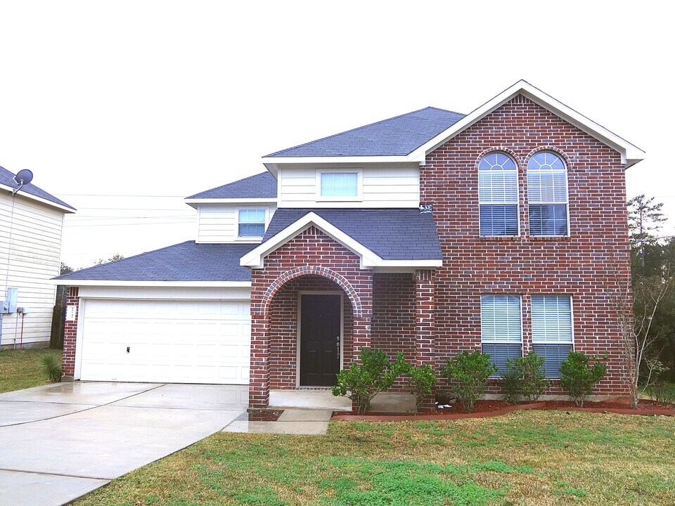 13741 Bighorn Trail in Willis, TX - Building Photo