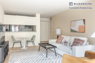 255 W 94th St, Unit SI FL7-ID1843 in New York, NY - Building Photo - Building Photo