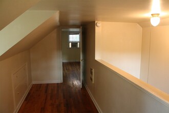 2624 Weaver Rd SW in Roanoke, VA - Foto de edificio - Building Photo