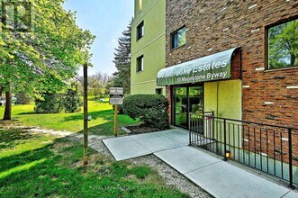 10-110 Moonstone Byway in Toronto, ON - Building Photo - Building Photo