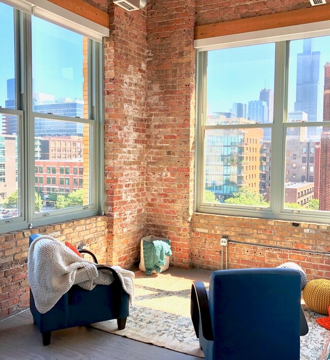 Letterman Chicago in Chicago, IL - Building Photo - Building Photo