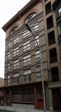 1033-1035 Race St in Philadelphia, PA - Building Photo - Building Photo