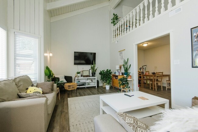 property at 613 N 1100 West St