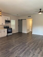 7908 Avenue B in Houston, TX - Building Photo - Building Photo