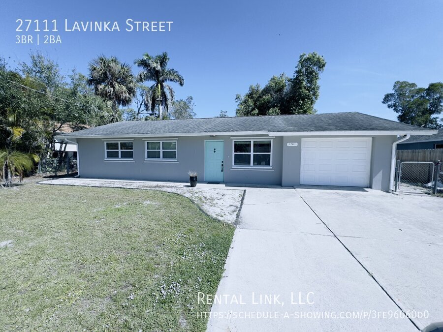 27111 Lavinka St in Bonita Springs, FL - Building Photo