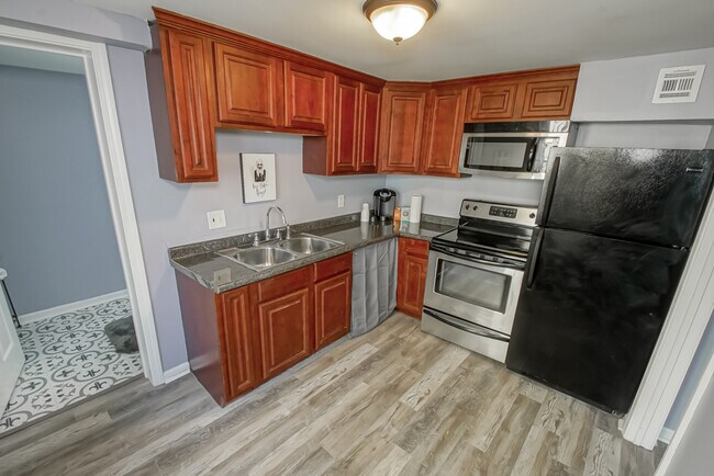 819 Saint Peter St in New Orleans, LA - Building Photo - Building Photo