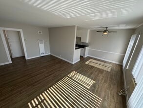 Harvard Manor Apartments in Los Angeles, CA - Building Photo - Building Photo