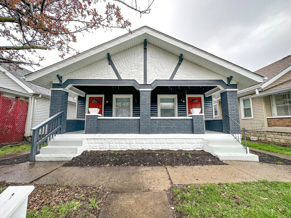 840-840 N Chester Ave in Indianapolis, IN - Building Photo