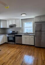 21 Blakeville St, Unit 21 Blakeville Street in Boston, MA - Building Photo - Building Photo