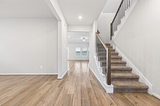 1322 Eagle Pass Dr in Arcola, TX - Building Photo - Building Photo