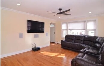 62 Carteret St, Unit A in Providence, RI - Building Photo - Building Photo