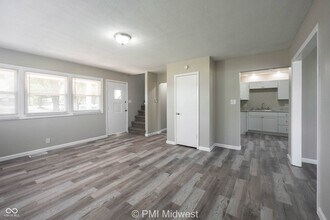 6276 Eastgate Ave in Indianapolis, IN - Building Photo - Building Photo