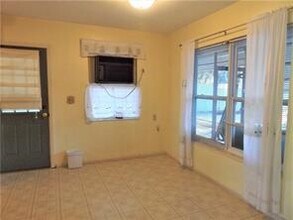 3621 McIntosh Rd in Sarasota, FL - Building Photo - Building Photo