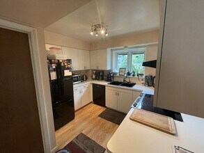 103 Tulip Tree Ct in Ann Arbor, MI - Building Photo - Building Photo