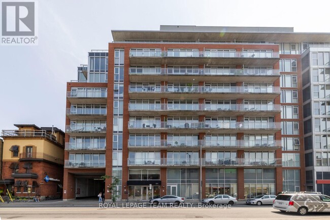 property at 354-354 Gladstone Ave
