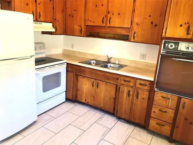 1731 S Civitan Ave in Lakeland, FL - Building Photo - Building Photo