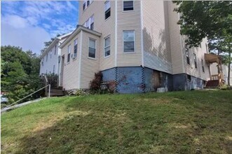 24 Everard St in Worcester, MA - Building Photo - Building Photo