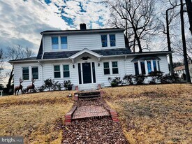 222 Berlin Rd N in Lindenwold, NJ - Building Photo