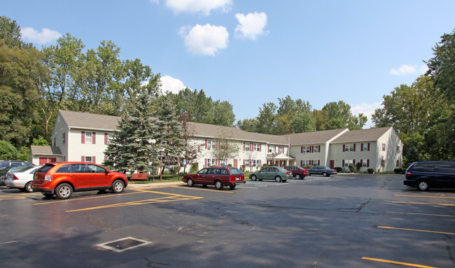 Maple Terrace in East Aurora, NY - Building Photo - Building Photo